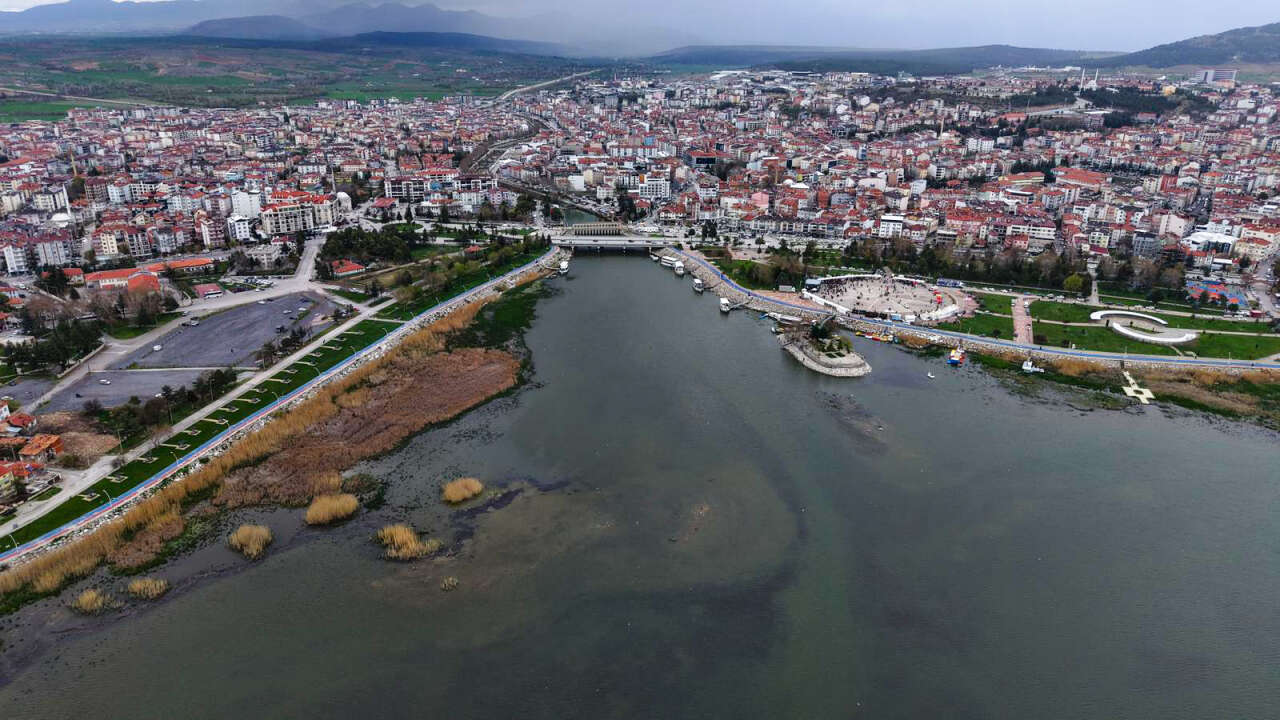 Konya’da bir dönem selası verilen Beyşehir Gölü’nde muhteşem geri dönüş 1